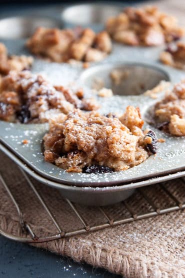 French Toast Bites are sprinkled with chewy raisins and drizzled with a sweet and crunchy brown sugar cinnamon topping.