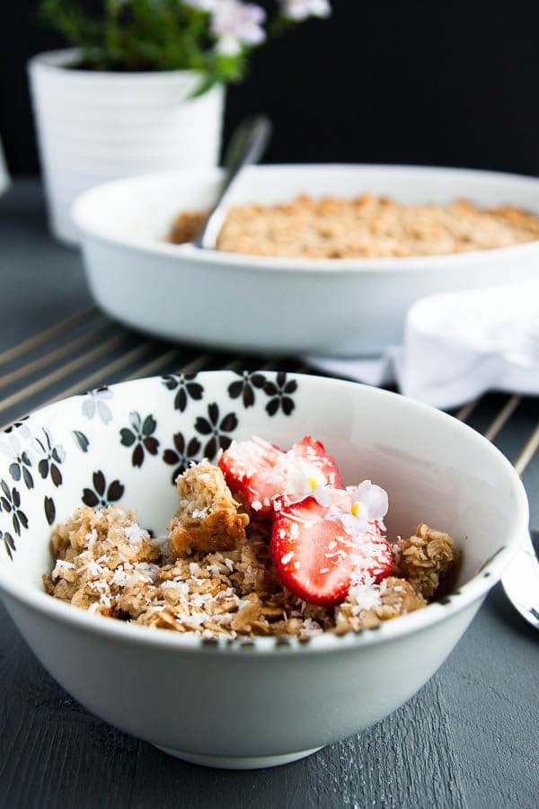 I love coconut - and this Coconut Cream Baked Oatmeal has triple coconut flavour - coconut flakes, coconut milk, and a dot of coconut oil. 