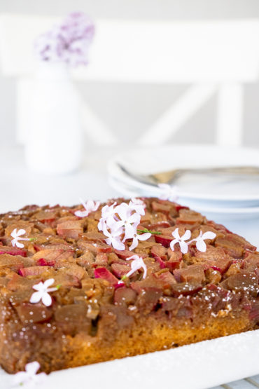 Rhubarb Upside-Down Cake